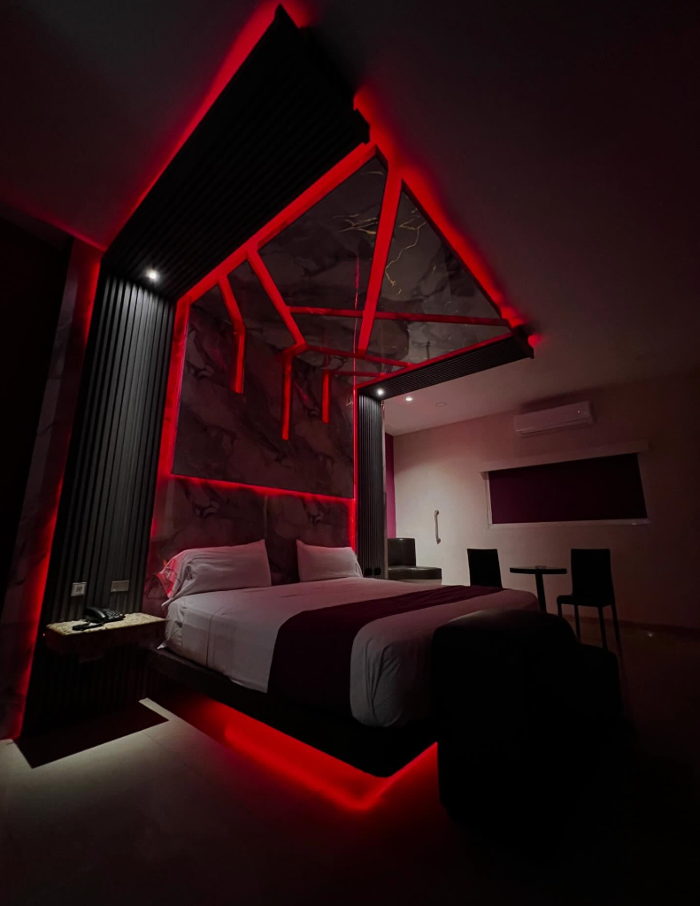 Luxury Suite