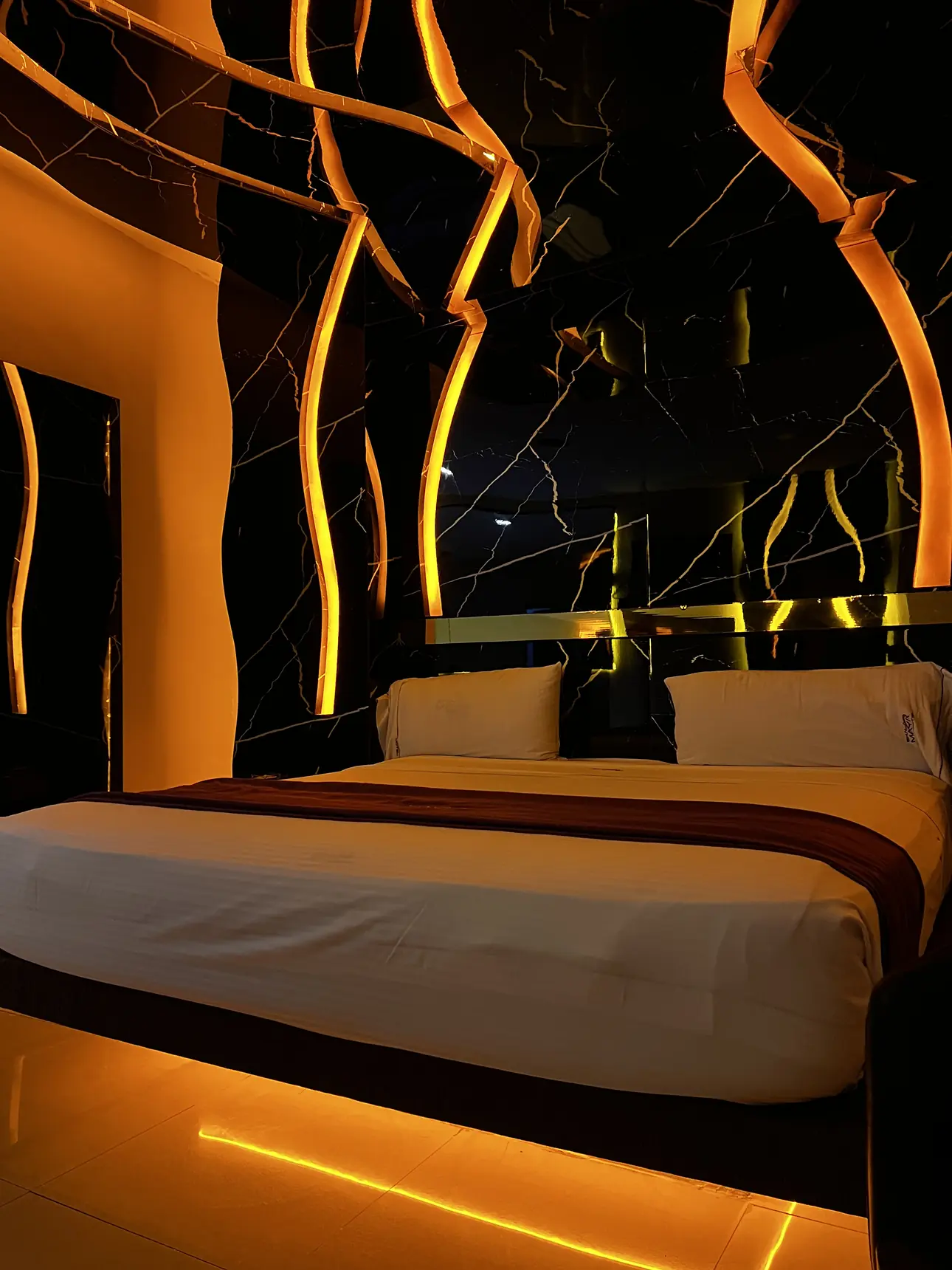 Suite con Jacuzzi, estilo Ámbar